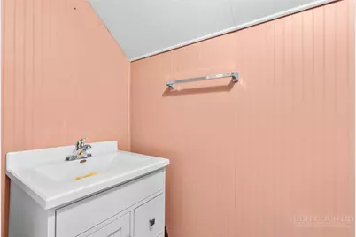 306 Wilton Avenue, West Jefferson, NC 28694 - Photo 20