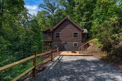3925 Blackberry Crest Lane, Lenoir, NC 28645 - Photo 2