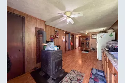 1115 Little Helton, Grassy Creek, NC 28631 - Photo 12