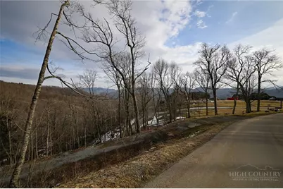 G35 Skycamp Overlook, Banner Elk, NC 28604 - Photo 4