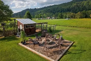 2846 & 2818 Broadstone Rd, Banner Elk, NC 28604 - Photo 34