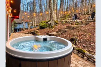 100 Pond Creek Road, Beech Mountain, NC 28604 - Photo 4