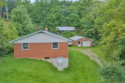 6104 Howards Creek Road, Boone, NC 28607 - Photo 6