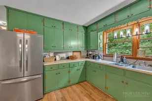 6104 Howard's Creek Rd, Boone, NC 28607 - Photo 16