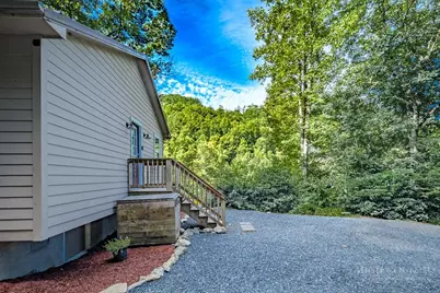 1401 Laurel Creek, Sugar Grove, NC 28679 - Photo 2