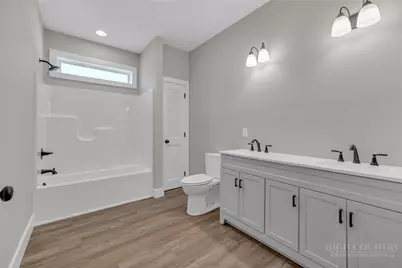 102 Faw Roland, Jefferson, NC 28640 - Photo 24