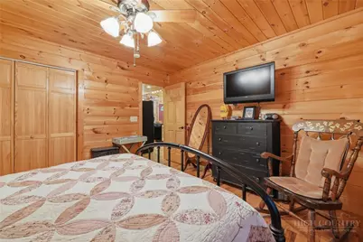 241 Charlie Warwick, Fleetwood, NC 28626 - Photo 22
