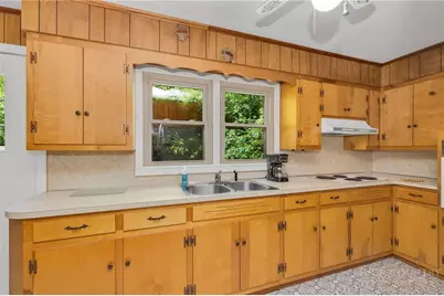 2495 E Little Horse Creek Road, Lansing, NC 28643 - Photo 16