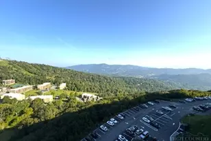 303 Sugar Top Dr, Sugar Mountain, NC 28604 - Photo 12