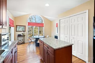 117 Sorrento Park Dr, Blowing Rock, NC 28605 - Photo 14