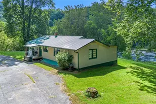 1446 Deacon Rd, Grassy Creek, NC 28631 - Photo 2