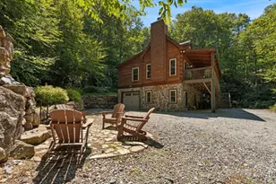 689 Sugar Mountain Dr, Sugar Mountain, NC 28604 - Photo 38