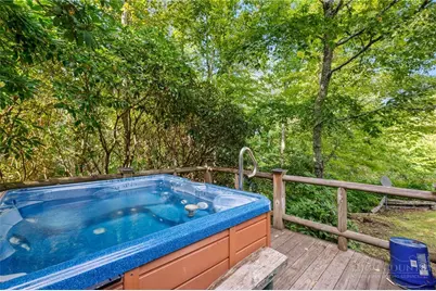 299 Sugar Vista Lane, Newland, NC 28657 - Photo 34