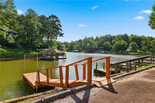 40 Candlewick Cove, Taylorsville, NC 28681 - Photo 2
