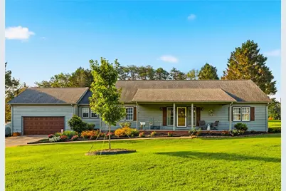 40 Candlewick Cove, Taylorsville, NC 28681 - Photo 2