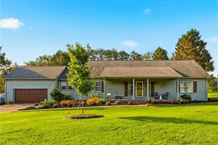 40 Candlewick Cove, Taylorsville, NC 28681 - Photo 2