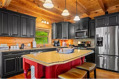 372 Broken Arrow Trail, Boone, NC 28607 - Photo 10