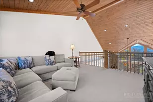 138 Springhouse Dr, Elk Park, NC 28622 - Photo 26