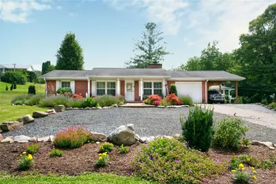 590 Cranberry Street, Newland, NC 28657 - Photo 32
