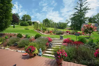 590 Cranberry Street, Newland, NC 28657 - Photo 28