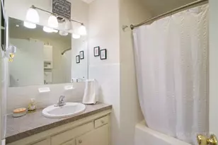 590 Cranberry St, Newland, NC 28657 - Photo 18