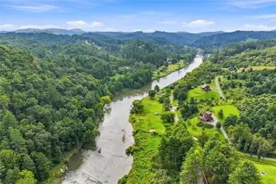 199 Joriann Drive, Crumpler, NC 28617 - Photo 4