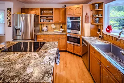 169 Woodcliff Loop, Newland, NC 28657 - Photo 16