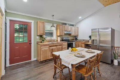 190 Hummingbird Lane, Fleetwood, NC 28626 - Photo 4