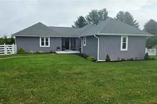 1639 Memorial Park Dr, Sparta, NC 28675 - Photo 2
