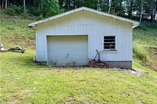 214 Thompson Hollow Rd, Vilas, NC 28692 - Photo 20