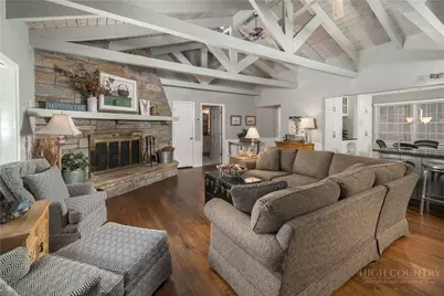 362 Mistletoe Lane, Blowing Rock, NC 28605 - Photo 2
