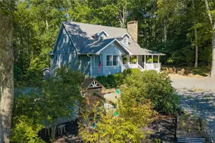 915 Balsam Dr, Newland, NC 28657 - Photo 4