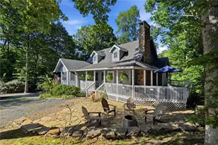 915 Balsam Dr, Newland, NC 28657 - Photo 12
