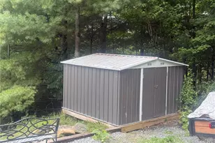 336 Farview Ln, Newland, NC 28657 - Photo 20