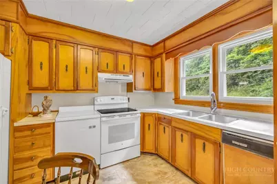 4908 Railroad Grade, Todd, NC 28684 - Photo 22