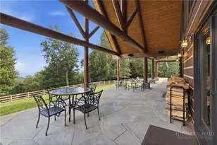 2505 Phillips Gap Rd, Purlear, NC 28665 - Photo 10