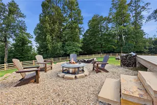 2505 Phillips Gap Rd, Purlear, NC 28665 - Photo 40