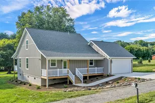 151 Ridgeside Dr, West Jefferson, NC 28694 - Photo 6