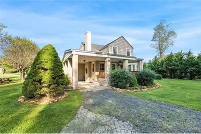 220 Brook Ln, West Jefferson, NC 28694 - Photo 2
