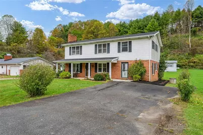1044 US Hwy 321, Sugar Grove, NC 28679 - Photo 1
