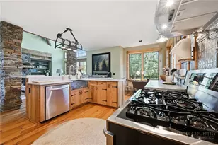 93 Meadow Park Pl, Banner Elk, NC 28604 - Photo 10