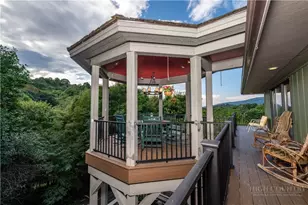 131 Meadowlark Ln, Banner Elk, NC 28604 - Photo 36