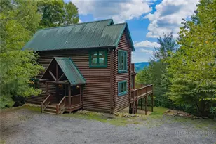 568 Deer Run Rd, Purlear, NC 28665 - Photo 2