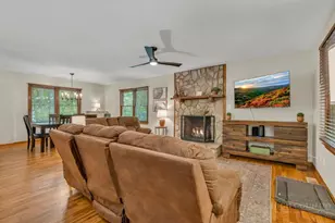 461 Galax Cir, Blowing Rock, NC 28605 - Photo 6