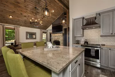340 W Horse Shoe Ridge Road, Deep Gap, NC 28618 - Photo 8