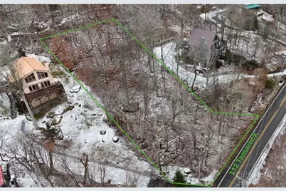 112 Tamarack Road, Beech Mountain, NC 28604 - Photo 1