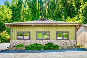 4827 US Hwy 421, Vilas, NC 28692 - Photo 1