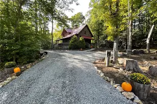 158 Boulder Crk Dr, Todd, NC 28684 - Photo 6