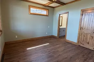 156 Crescent Ln, Sugar Mountain, NC 28604 - Photo 10