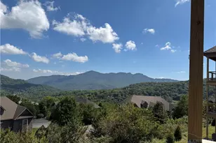 156 Crescent Ln, Sugar Mountain, NC 28604 - Photo 1